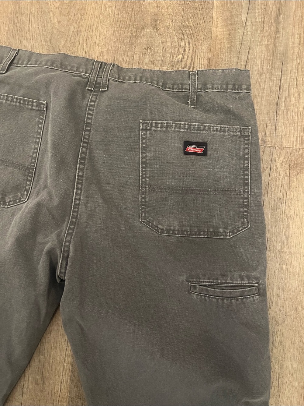 Dickies Men's Gray Cargo Work Pants - Utility Pockets - Picture 2 of 4